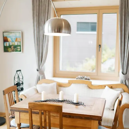 Strohballenhaus Apartamento Amden