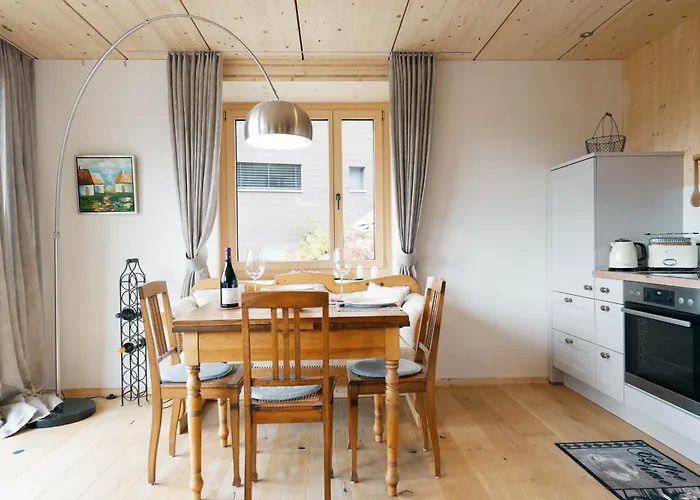 Strohballenhaus Amden