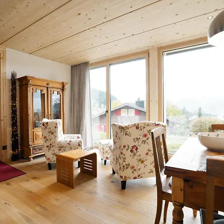 Strohballenhaus Apartman *