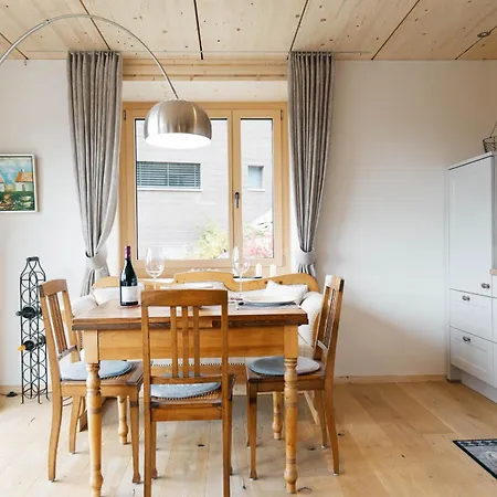 Strohballenhaus Amden